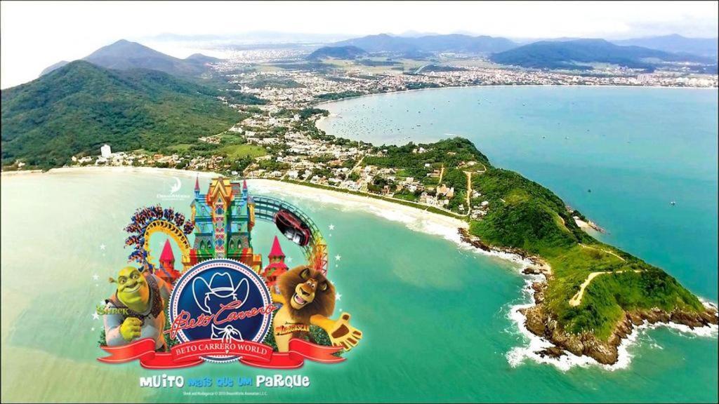 Praia World 佩尼亚 外观 照片